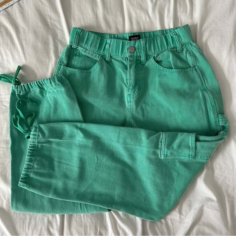 Urban Outfitters Bright Green Cargo Pants size 2